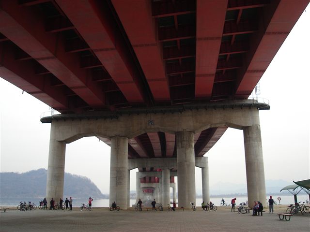 dsc01440_r.jpg