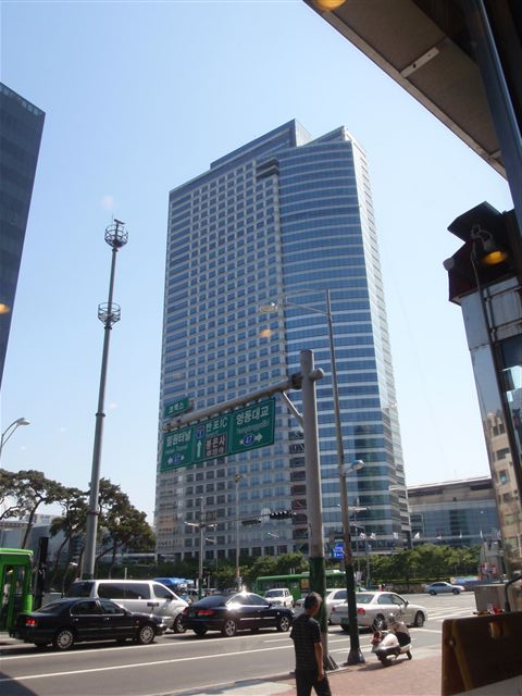 p5310152_r.jpg